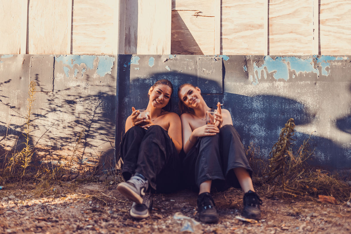 Loading... just a sec